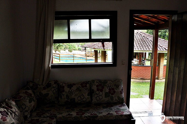 Chalé de Casal e Cortesia de 2 Crianças