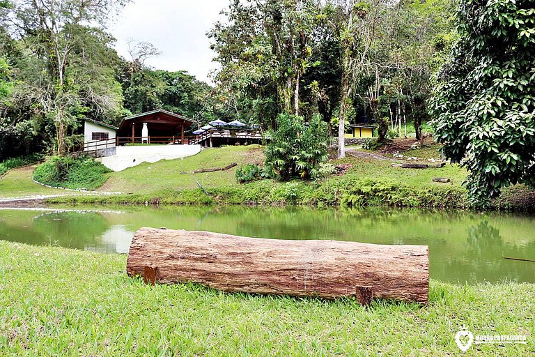 Chalé de 16 Pessoas em Ubatuba